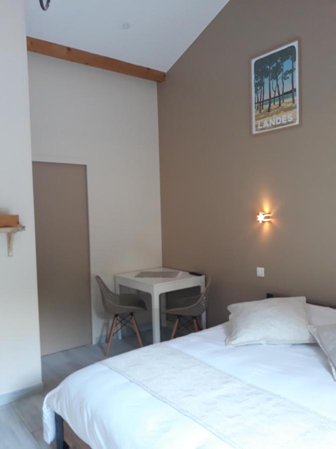 Chambre D'Hotes Du Pin Pey Екстер'єр фото
